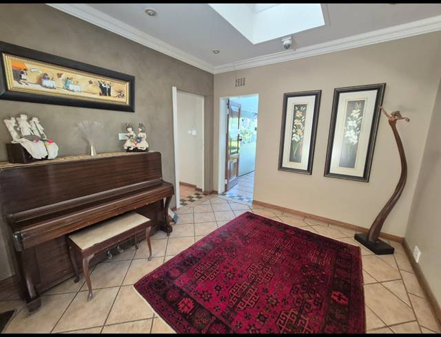 4 BEDROOM HOUSE FOR SALE IN VANDERBIJLPARK SW 5